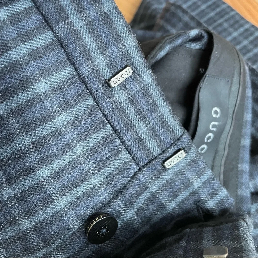Gucci Men’s Blue Black Gray Check Plaid Wool Trouser Pants EUC Size 48R